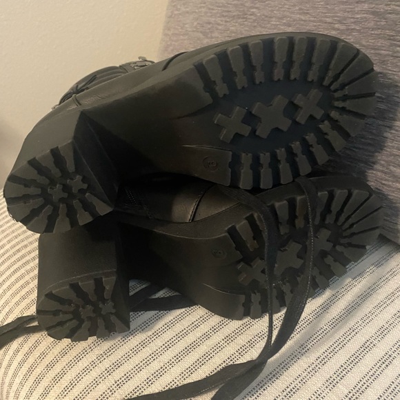 Mia Black Boots Sz 9 - Picture 5 of 5